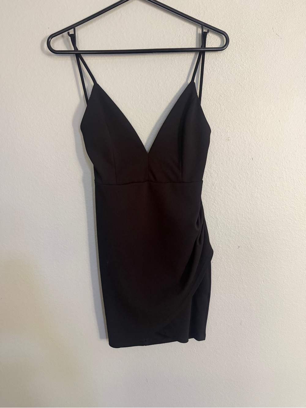 Blue Blush Black V-Neck Spaghetti Strap Ruched Mini Dress